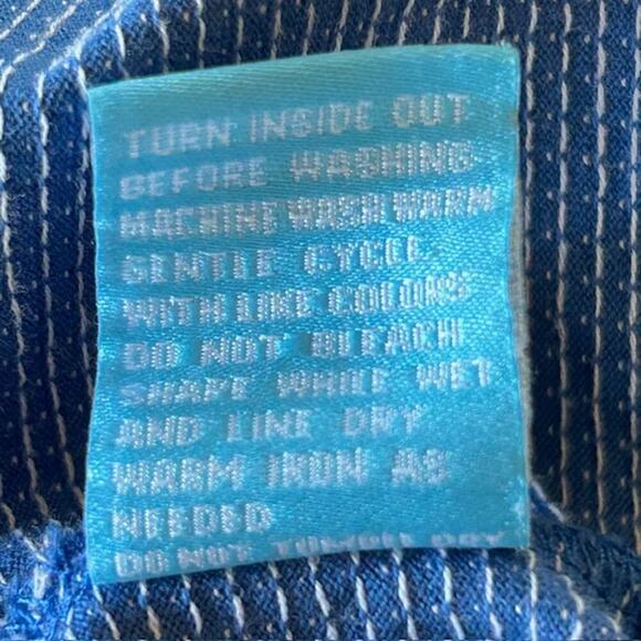 J. McLaughlin Men’s Blue Pima Cotton Polo Shirt size Medium - Picture 5 of 6